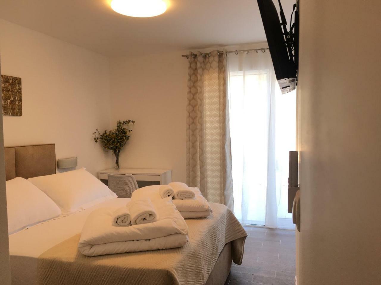 Holiday Hvar Lux Basina Exterior foto